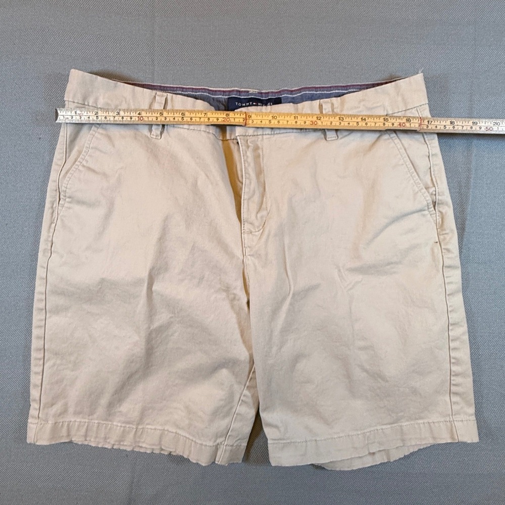 Tommy Hilfiger Women Khaki Chino Shorts Tan Stretch Cotton J7RV0236 Size 12 1965 - Picture 9 of 10
